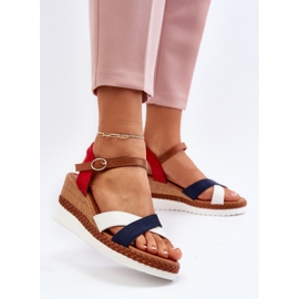 Sandalias cuña Kioda blancas y azul marino con tiras 3
