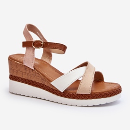 Sandalias con cuña y tiras Kioda beige 2 Sandalias con cuña y tiras Kioda beige 2