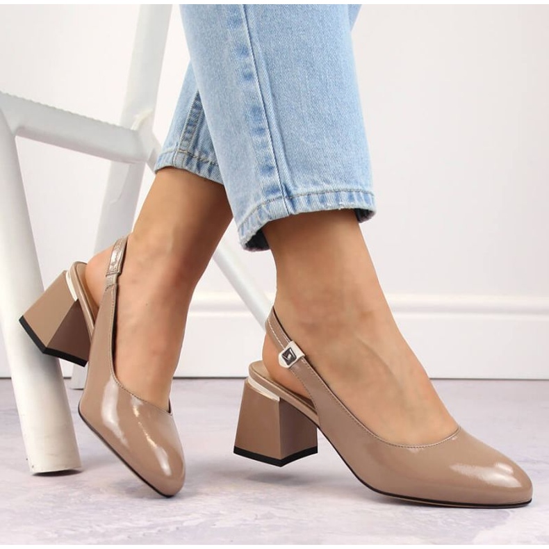 Sandalias Vinceza W JAN271 charol beige 1