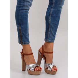 Sandalias Tacón Bloque M3006 Plata gris 3