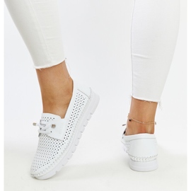 Zapatos Vinceza piel blanca calada blanco 4