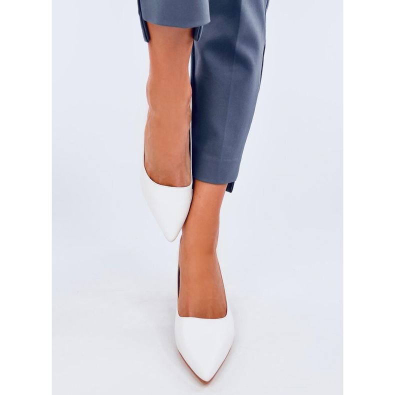 Zapatos de tacón bajo Greave White blanco 1 Zapatos de tacón bajo Greave White blanco 1