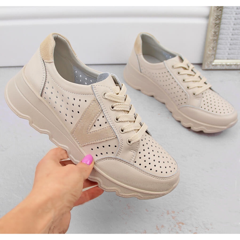 Deportivas mujer piel calada beige Vinceza 7875 1