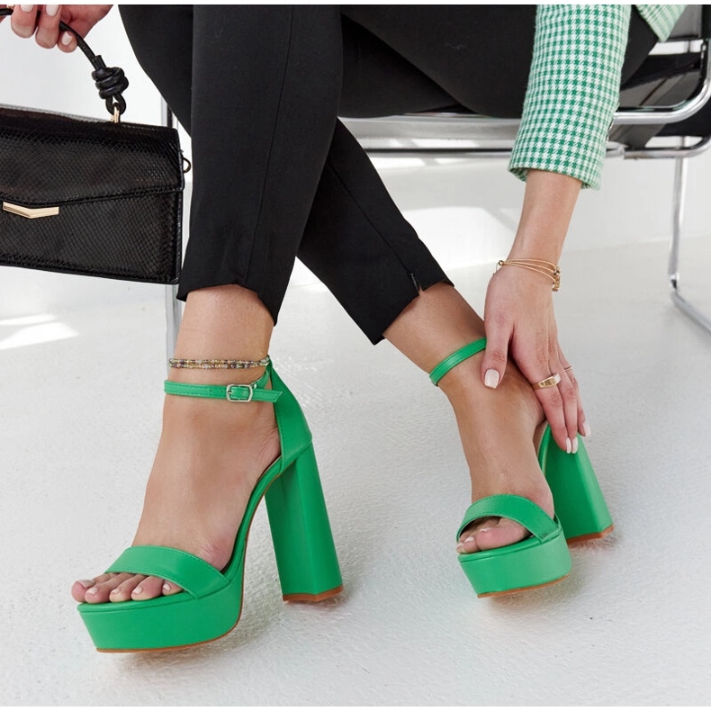 Sandalias Sille tacón verde 1 Sandalias Sille tacón verde 1