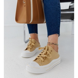 Zapatillas con plataforma Fiori beige 3