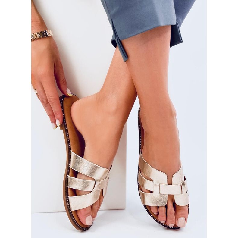 Chanclas de mujer Charnes Gold dorado 1 Chanclas de mujer Charnes Gold dorado 1