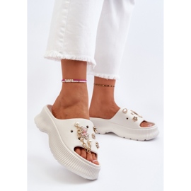 Chanclas de espuma para mujer con adornos, blanco Afariana 3