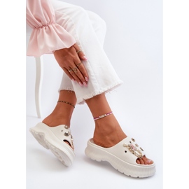 Chanclas de espuma para mujer con adornos, blanco Afariana 6