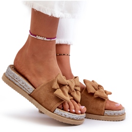 Chanclas Aflia con plataforma y lazo de mujer en color camel marrón 10