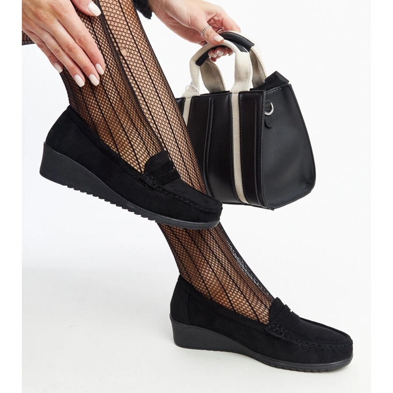 Mocasines cuña Sakena ante negro 1