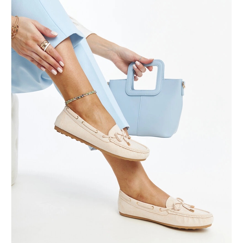 Mocasines de ante beige claro de Aneesa 1