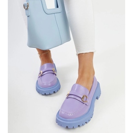 Mocasín morado con hebilla Lasima violeta 2