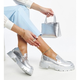 Mocasines de piel ecológica plateados Mladenka plata 1