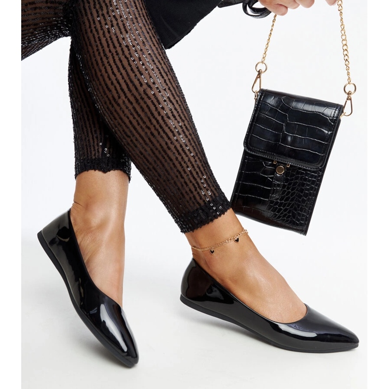 Bailarinas de charol negro de Brankica 1