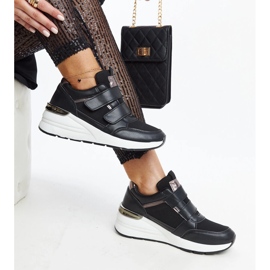 Zapatillas de cuña negras con cierre de velcro de Orly negro 1