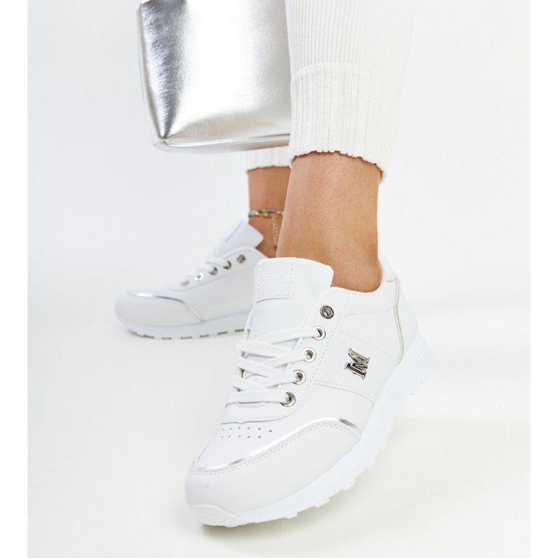 Zapatillas blancas con suela gruesa Kincheloe. blanco 2