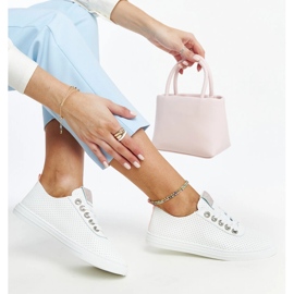 Zapatillas blancas de ecopiel de Anbarin blanco 1 Zapatillas blancas de ecopiel de Anbarin blanco 1