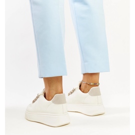Zapatillas beige con suela gruesa Walida. 4