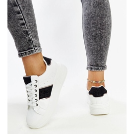 Zapatillas blancas y negras con suela gruesa Finestra. blanco 3