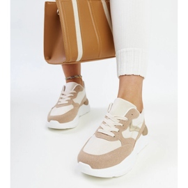 Zapatillas marrones con plataforma Nereida. marrón 2