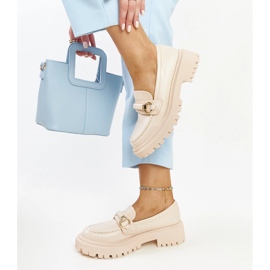 Mocasín beige con hebilla Lasima 2