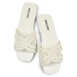 Chanclas de mujer de encaje blanco con suela plana 1 Chanclas de mujer de encaje blanco con suela plana 1