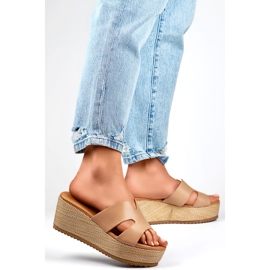Sandalias cuña mujer beige 2