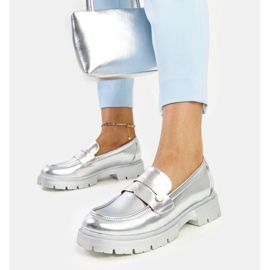 Mocasines de piel ecológica plateados Mladenka plata 5