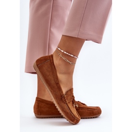 Mocasines Ontala clásicos de ante para mujer en color camel marrón 7