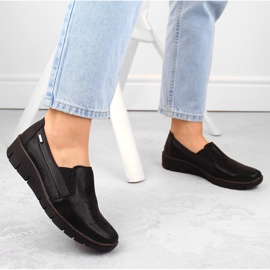 Zapatos cómodos sin cordones para mujer de piel, negro Helios 350.015.011 2