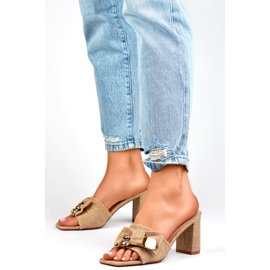 Chanclas de tacón beige con lazo, chanclas con osito 4