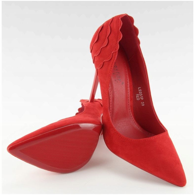 Tacones de ante con volante LE031 Rojo 1 Tacones de ante con volante LE031 Rojo 1