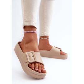 Chanclas de Mujer de Espuma con Plataforma y Hebilla Big Star NN274A666 Beige 4