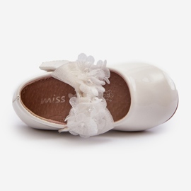 Bailarinas infantiles de charol con velcro y lazo blanco Olessa 3