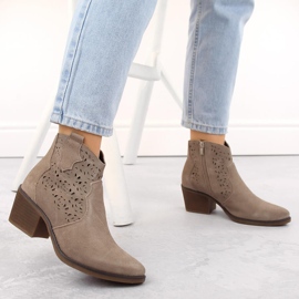 Botas cowboy mujer piel calada beige S.Barski 3