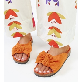Chanclas naranjas con suela de corcho de Aamu 2