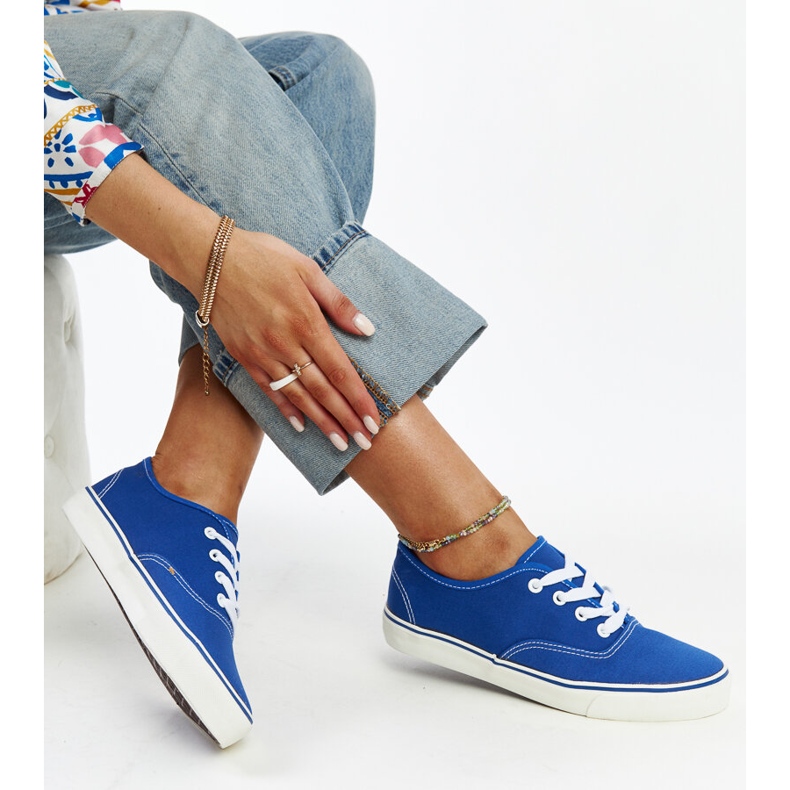 Zapatillas Erla clásicas azules 1