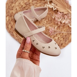 Bailarinas infantiles con corazones, cierre con velcro, beige Danaella 2