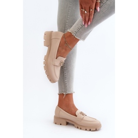 Elegantes Mocasines de Mujer Beige con Decoración Dorada Tosisa 9