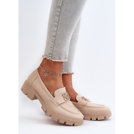 Elegantes Mocasines de Mujer Beige con Decoración Dorada Tosisa 3