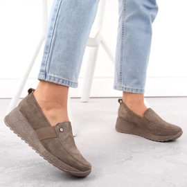 Zapatos de piel ante mocasines de cuña para mujer color topo Filippo DP6139 marrón 3