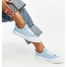 Zapatillas de tela azul de Eduard 2