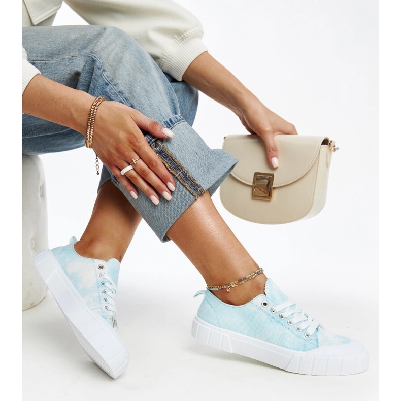 Deportivas de tela azul de Jerina 1 Deportivas de tela azul de Jerina 1