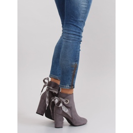Botas tacón ancho con cinta gris la01p 3