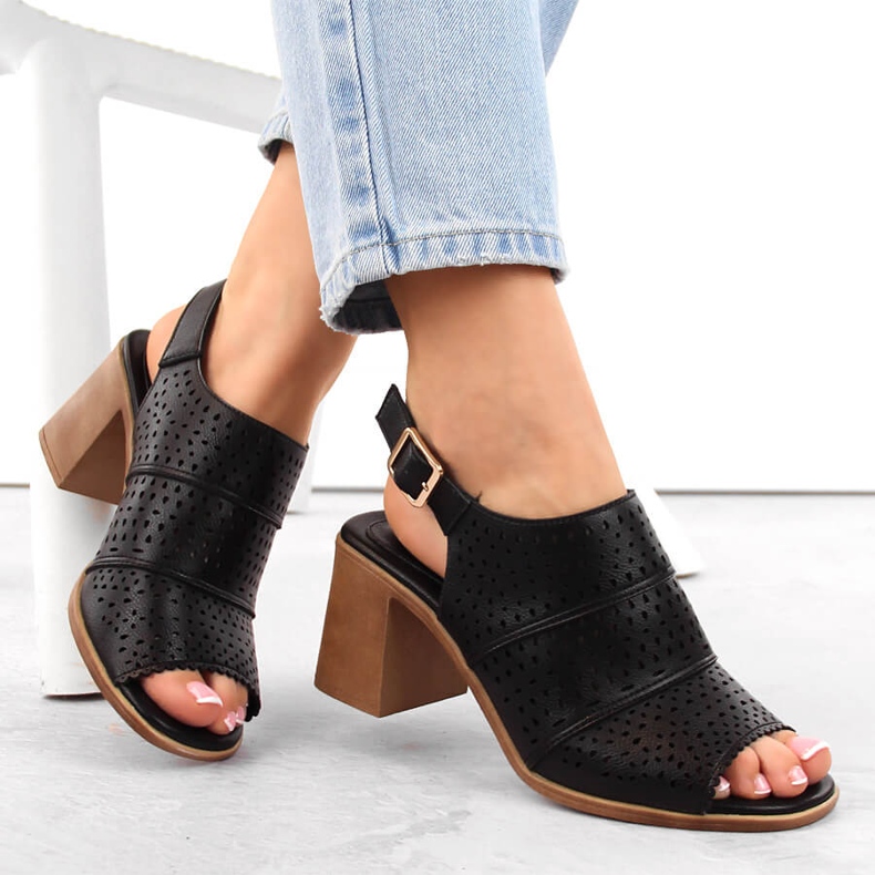 Sandalias mujer tacón calado negro Sergio Leone SK565 1