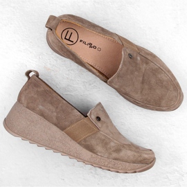Zapatos de piel ante mocasines de cuña para mujer color topo Filippo DP6139 marrón 7