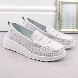 Zapatos cómodos de mujer en piel calada blanco S.Barski LR509 2
