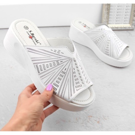 Pantuflas cómodas de piel con cuña para mujer, blanco, S.Barski LR275 1 Pantuflas cómodas de piel con cuña para mujer, blanco, S.Barski LR275 1