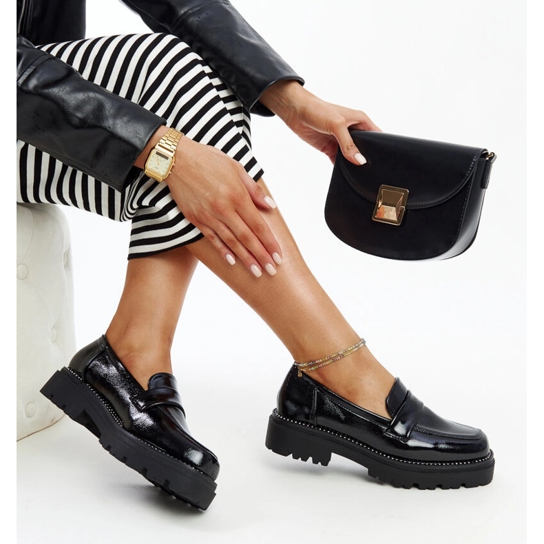 Mocasines de piel negros 1