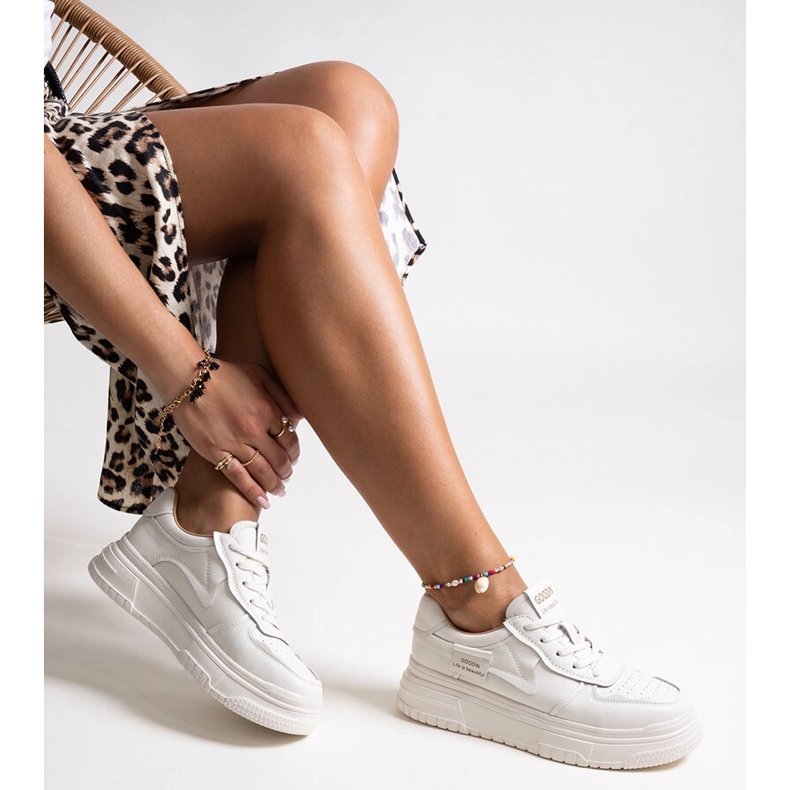 Deportivas piel beige 1